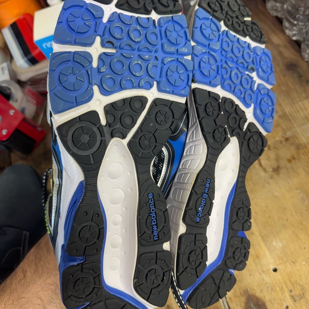 New Balance 680v2 Gray and Blue Sneakers - Picture 2 of 3